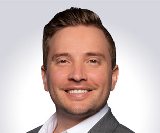 CH-Travis-Sheehan-313×260 Travis Sheehan headshot